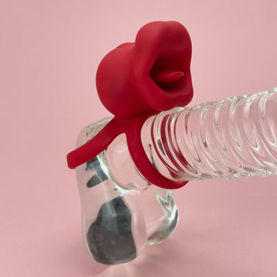 Kiss me Vibrating cock ring