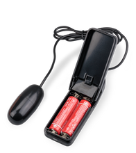 Load image into Gallery viewer, Gwen realistic vibrating vagina masturbator