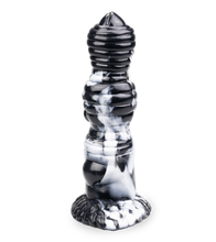 Load image into Gallery viewer, Hurry suction cup alien dildo